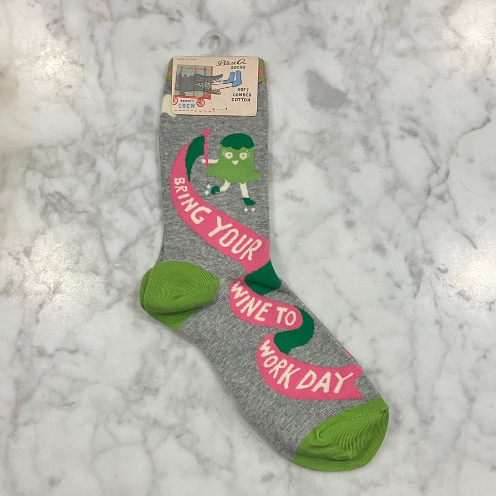 Blue Q Gray Green pink Women's size 5-10 Crew Socks “Bring wine to work day”